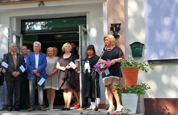 Iškilmingai paminėtos J.Miščiukaitės 70-osios gimimo metinės
