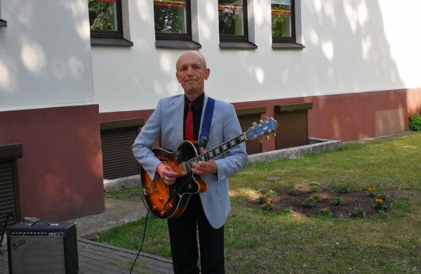 Iškilmingai paminėtos J.Miščiukaitės 70-osios gimimo metinės