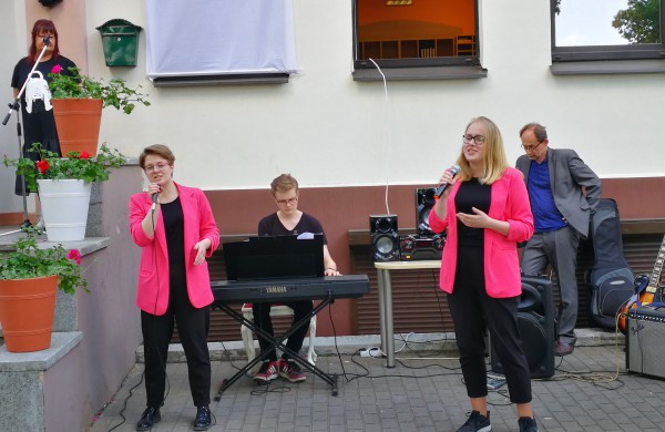 Iškilmingai paminėtos J.Miščiukaitės 70-osios gimimo metinės