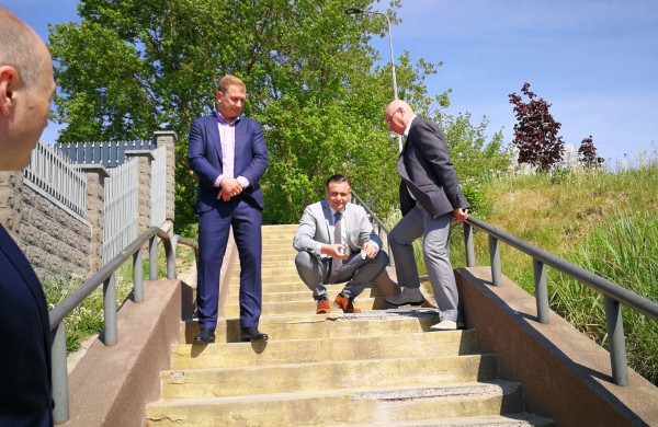 Miesto apžiūra: nuo supuvusios tvoros iki naujų aikštelių įrengimo