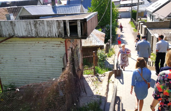 Miesto apžiūra: nuo supuvusios tvoros iki naujų aikštelių įrengimo