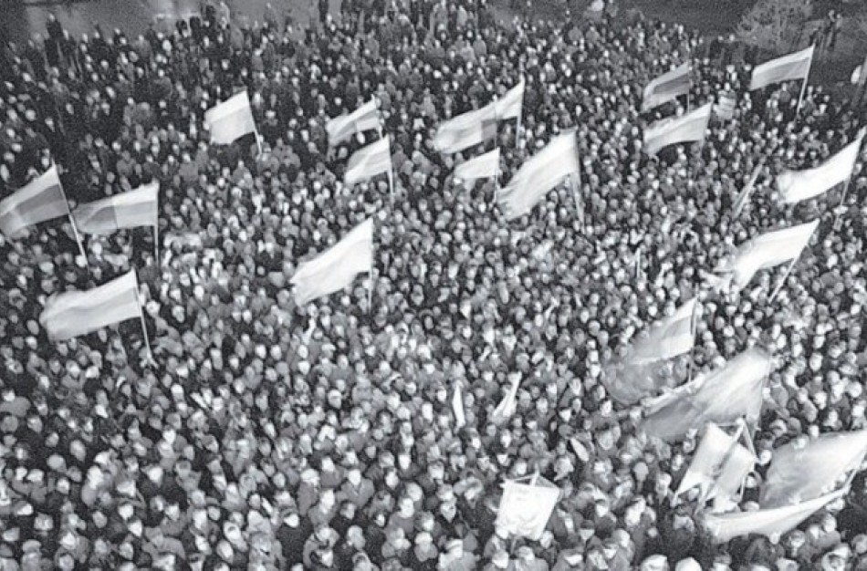 Prokurorai kaltinamiesiems Sausio 13-osios byloje siūlo skirti griežtas bausmes