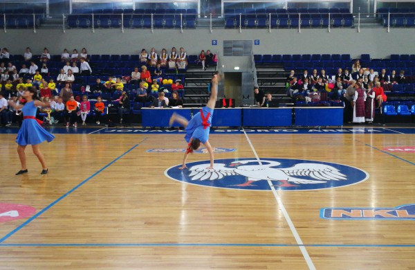 Jonavos sporto areną užpildė šeimų šėlsmas 