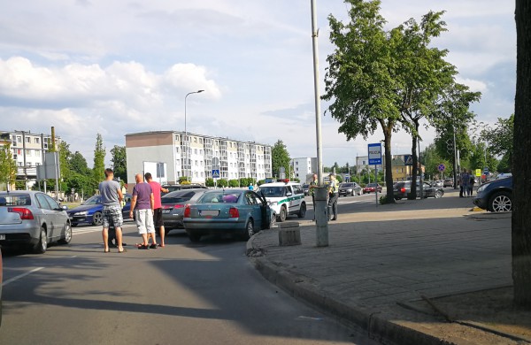 Avarija miesto centre per patį vakaro piką