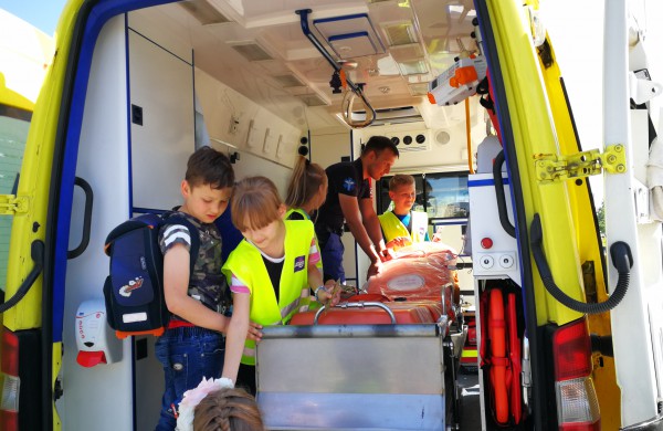 Pirmą kartą surengta tokio masto šventė – šviečiamasis renginys „Būk vasarą saugus!“