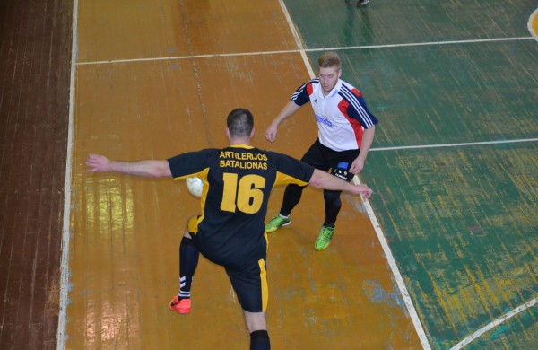 Pirmuosius įvarčius mušusios komandos patyrė nesėkmes