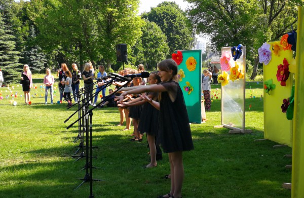 „Laimingų vaikų pieva“ po truputį tampa laimingų vaikų miestu 