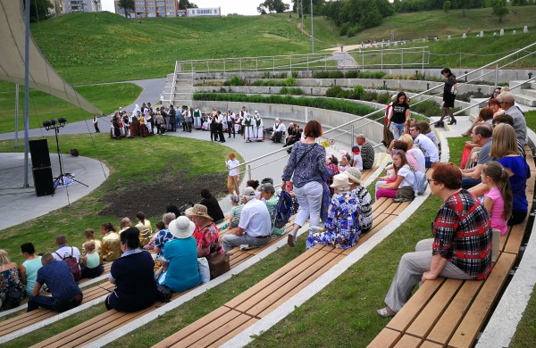 Smagiai paminėta Tarptautinė kaimynų diena bei duotas startas vasaros festivaliui