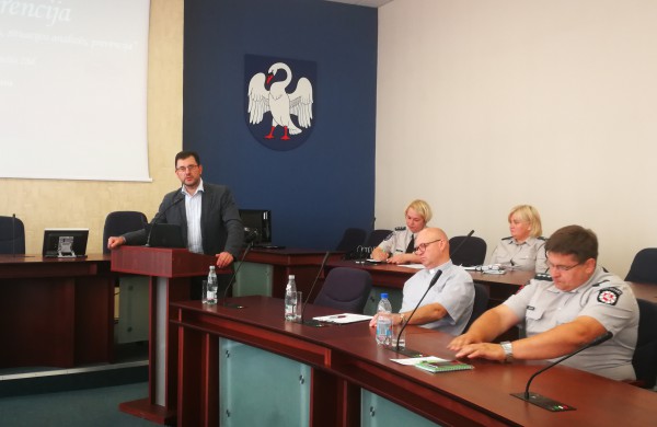 Prekyba žmonėmis – visos bendruomenės skaudulys 