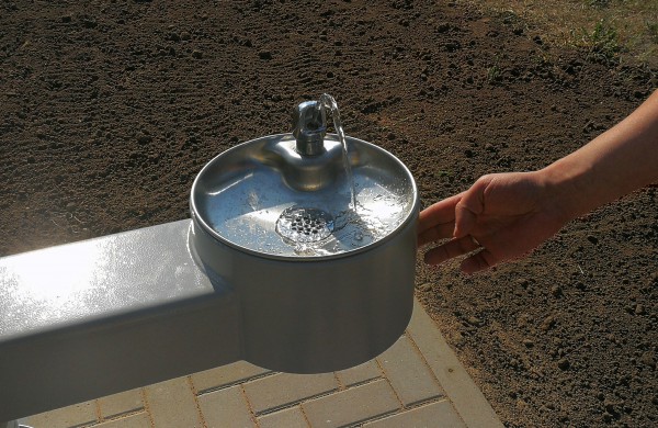 Pirmasis toks Jonavoje – trijų pakopų geriamo vandens fontanėlis