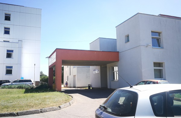 Bus pradėtas Jonavos ligoninės automobilių aikštelės įrengimas