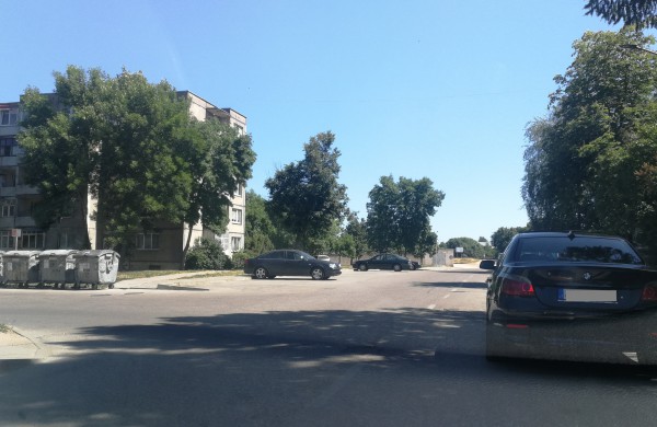 Ar Jonava tampa pėsčiųjų perėjų miestu?