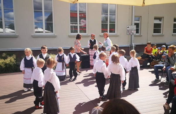 Šiandien startavo akcija „Vasara su lietuviška knyga“