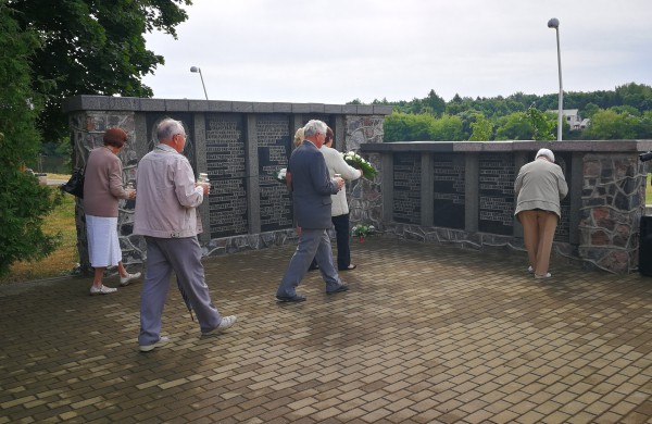 Minima Gedulo ir vilties, Okupacijos ir genocido diena