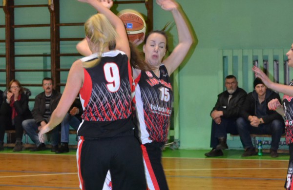 Daugybė klaidų puolime lėmė pirmąją Jonavos krepšininkių nesėkmę