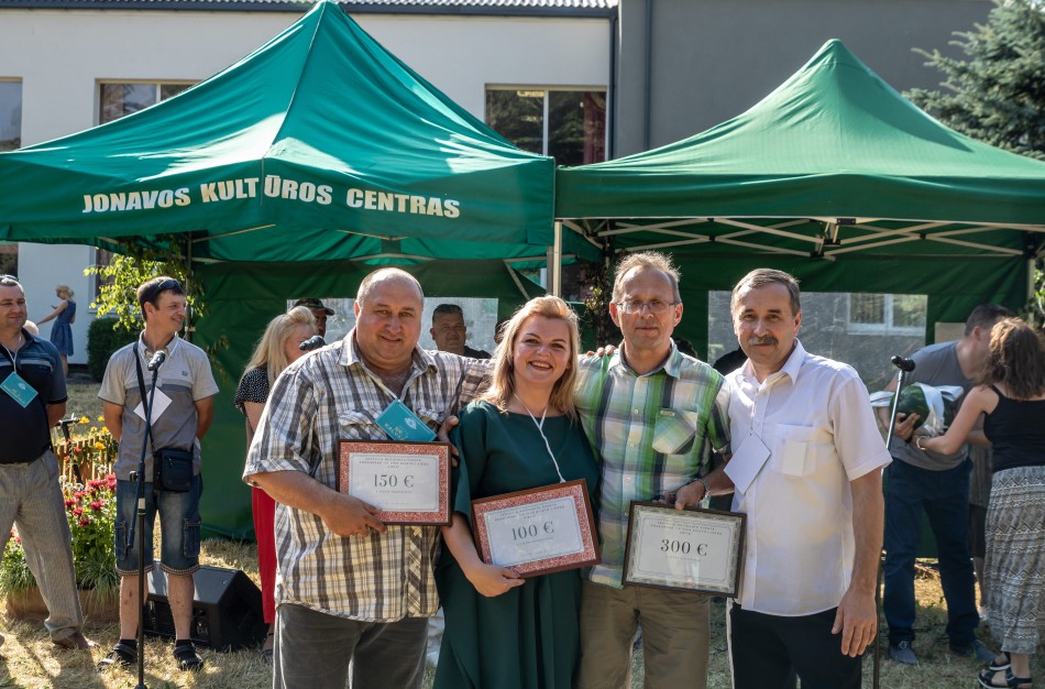 Štai ir praūžė vestuvių muzikantų šventė – konkursas „Iš viso svieto į vieną vietą“ Kulvoje