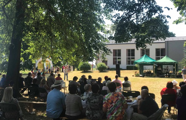 Štai ir praūžė vestuvių muzikantų šventė – konkursas „Iš viso svieto į vieną vietą“ Kulvoje