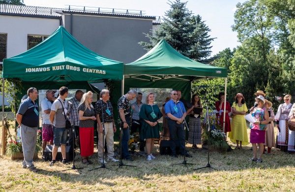 Štai ir praūžė vestuvių muzikantų šventė – konkursas „Iš viso svieto į vieną vietą“ Kulvoje
