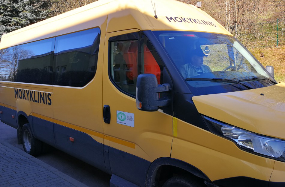 Patvirtinti mokyklų sąrašai, kurioms bus skiriami geltonieji autobusiukai