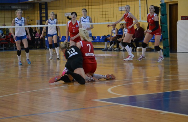 „Achema-KKSC“ tinklininkės iškovojo dešimtąją pergalę iš eilės