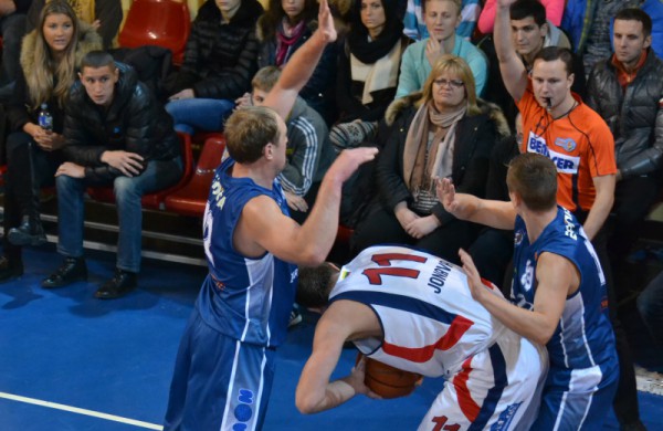 Skirtingai susiklėsčiusios rungtynės „Petrochemai“ padovanojo pergalę ir skaudų pralaimėjimą