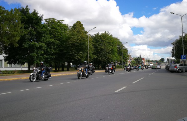 Baikerių klubas „Weak of Will MC“ atšventė 15 metų gimtadienį