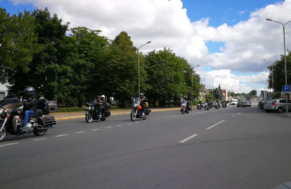 Baikerių klubas „Weak of Will MC“ atšventė 15 metų gimtadienį