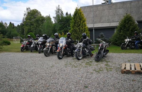 Baikerių klubas „Weak of Will MC“ atšventė 15 metų gimtadienį