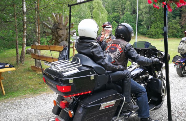 Baikerių klubas „Weak of Will MC“ atšventė 15 metų gimtadienį