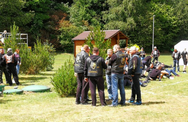 Baikerių klubas „Weak of Will MC“ atšventė 15 metų gimtadienį