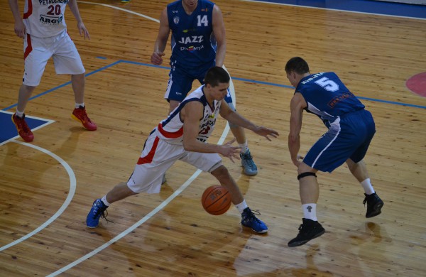 Skirtingai susiklėsčiusios rungtynės „Petrochemai“ padovanojo pergalę ir skaudų pralaimėjimą