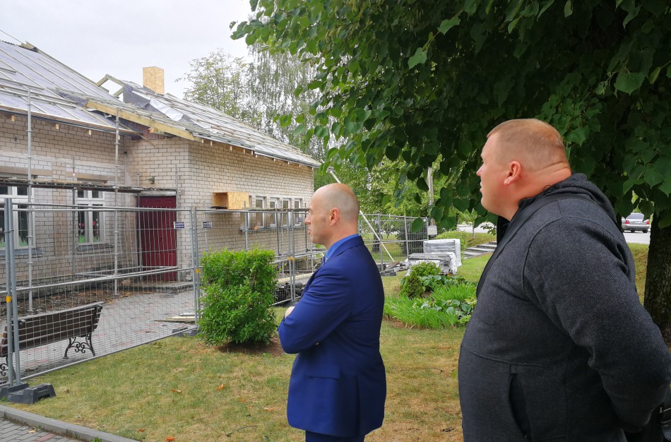 Bukonių bendruomenė pagaliau sulaukė ilgai lauktos kultūros namų renovacijos