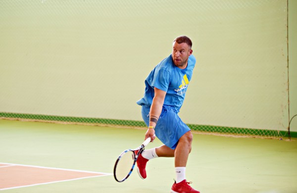 Pasibaigė teniso turnyras „Jonavos žinių“ taurei laimėti