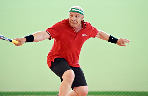 Pasibaigė teniso turnyras „Jonavos žinių“ taurei laimėti