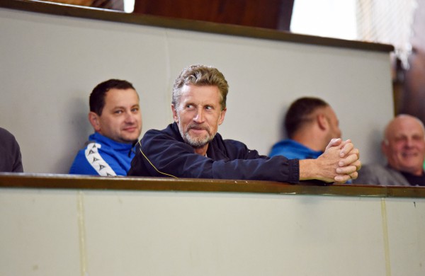 Pasibaigė teniso turnyras „Jonavos žinių“ taurei laimėti