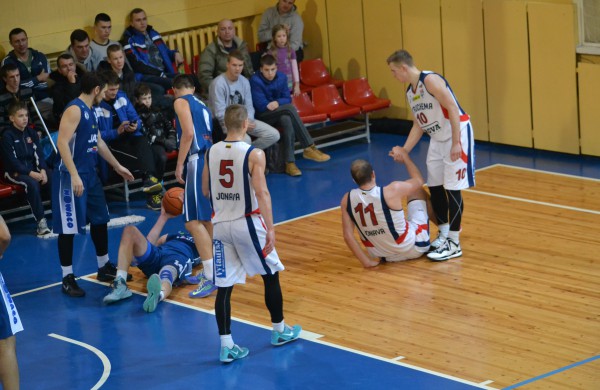 Skirtingai susiklėsčiusios rungtynės „Petrochemai“ padovanojo pergalę ir skaudų pralaimėjimą