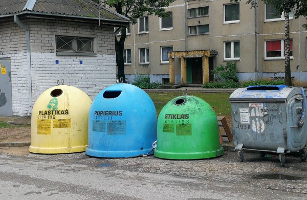 Kosmonautų g. gyventojai: „Kada pradėsit tesėti pažadus ir daryti darbus?“