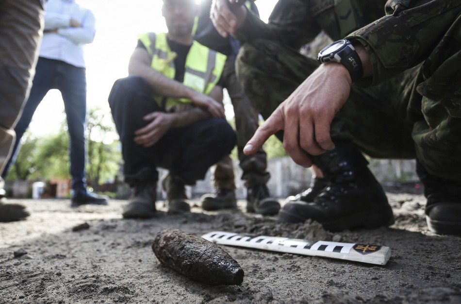 Lietuvos kariuomenę papildė dar vienas sprogmenų neutralizavimo padalinys