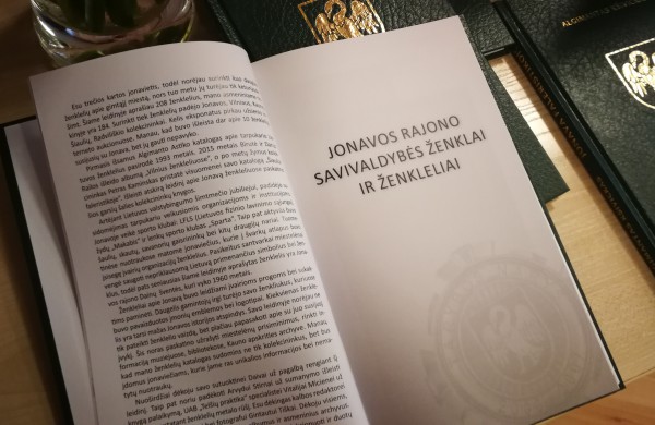 Pristatyta A.Kšivicko knyga „Jonava faleristikoje“