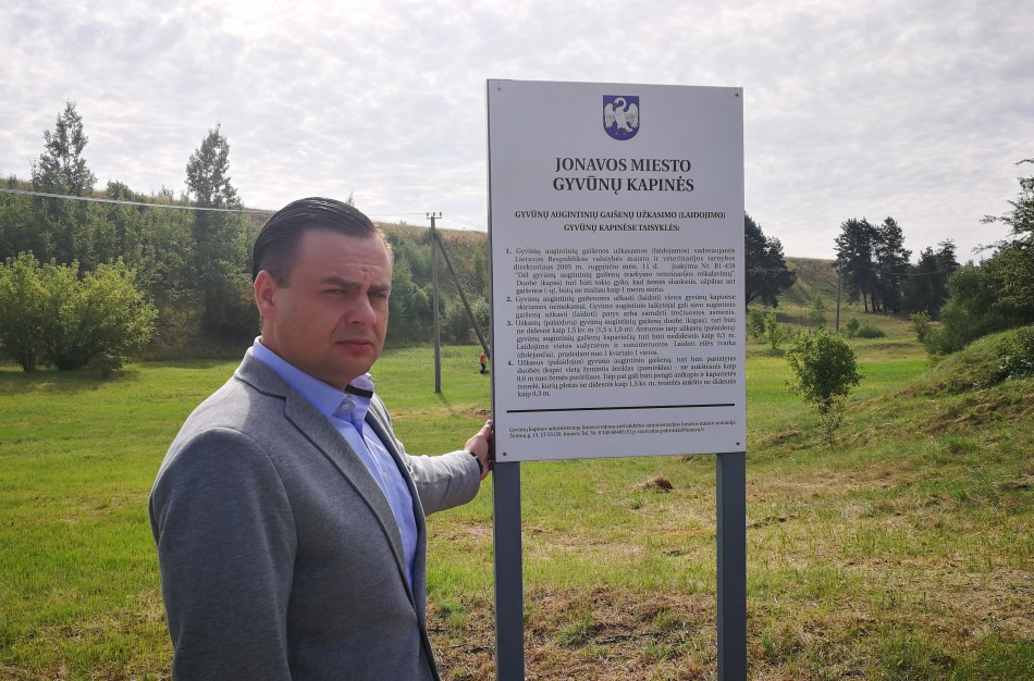Treti Lietuvoje, kurie turi legalias gyvūnų kapines 