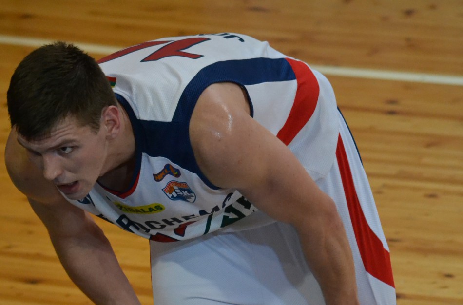 Jonavos krepšininkai išplėšė dar dvi pergales