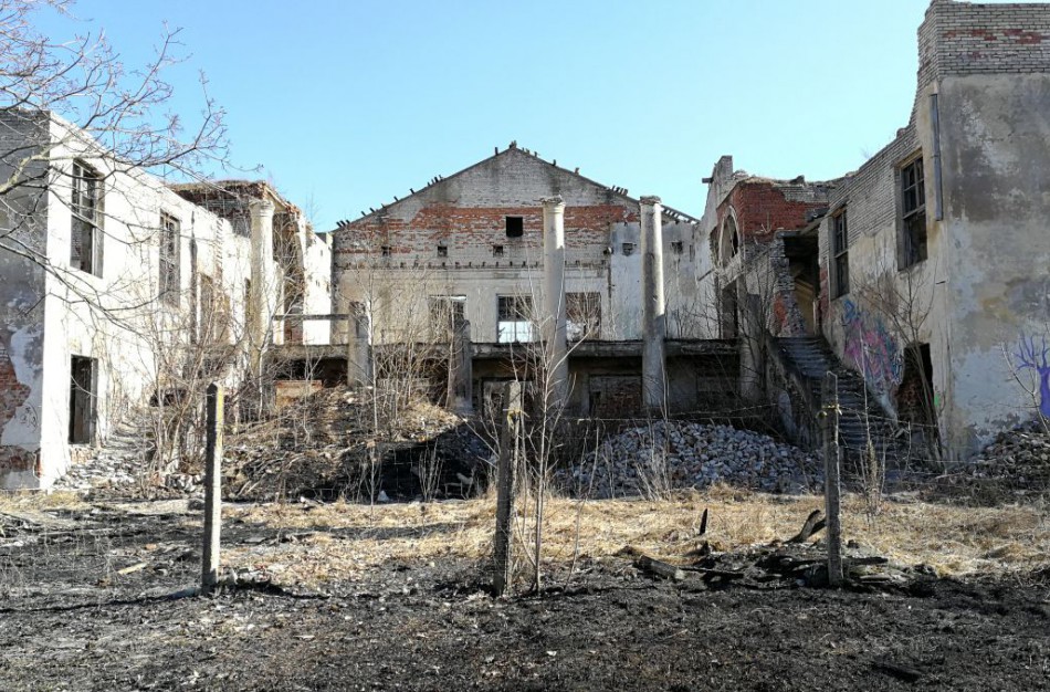 Seno Baldų kombinato pastato nugriovimas kainuos brangiau, nei planuota
