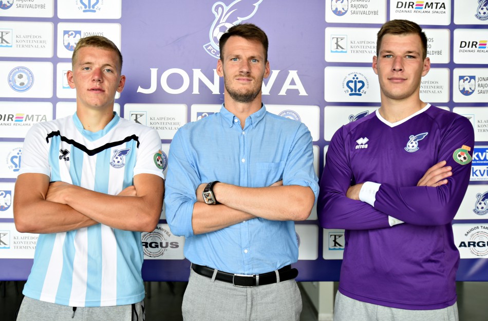 „Jonava“ pildosi naujais futbolininkais