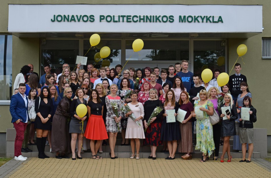 Klausimas baigus mokyklą: kokią specialybę rinktis?