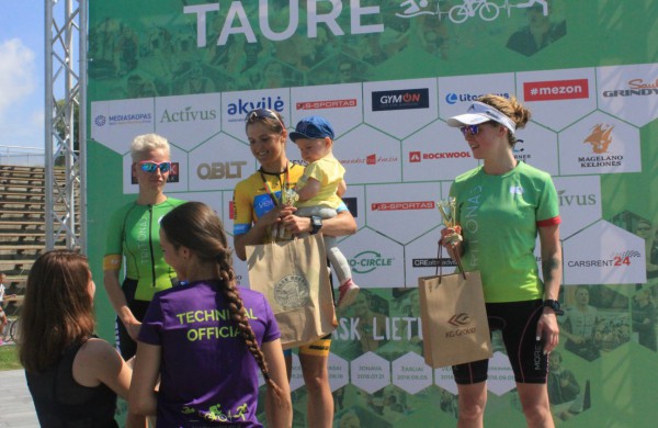 Jonavoje – Lietuvos triatlono taurės  ketvirtojo etapo varžybos