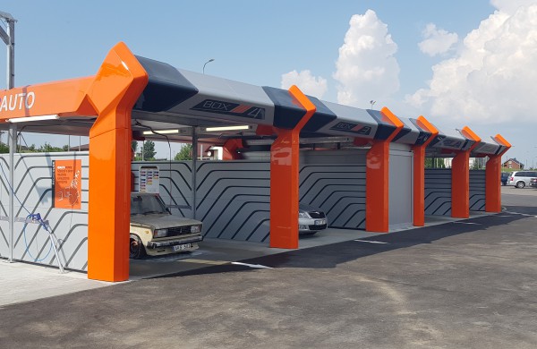 „H2AUTO“ bekontaktė savitarnos plovykla jau atidaryta ir Jonavoje