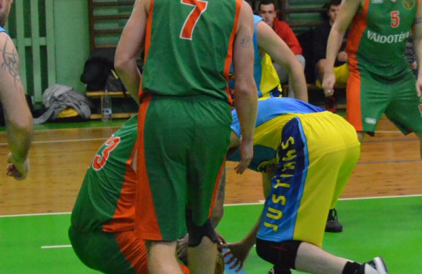 Pirmasis JKML etapas: keturi pogrupiai – keturios nepralaimėjusios komandos