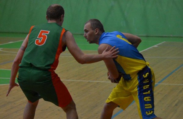 Pirmasis JKML etapas: keturi pogrupiai – keturios nepralaimėjusios komandos