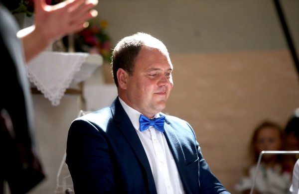 Viešniai iš Amerikos plojo pilna Skarulių bažnyčia