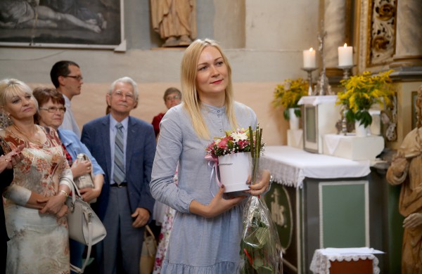 Viešniai iš Amerikos plojo pilna Skarulių bažnyčia